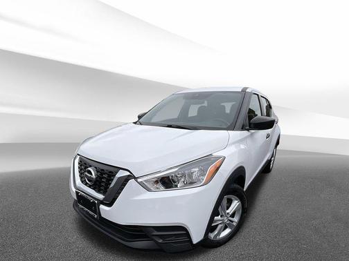 2020 Nissan Kicks S