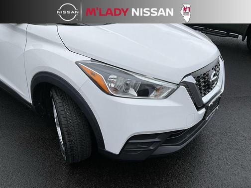 2020 Nissan Kicks S