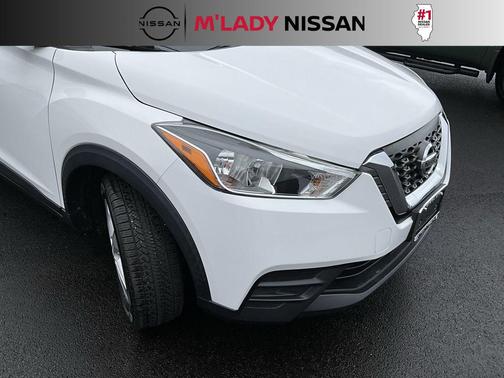 2020 Nissan Kicks S