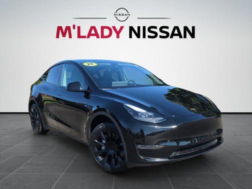 Solid Black 2024 Tesla Model Y Long Range Dual Motor All-Wheel Drive