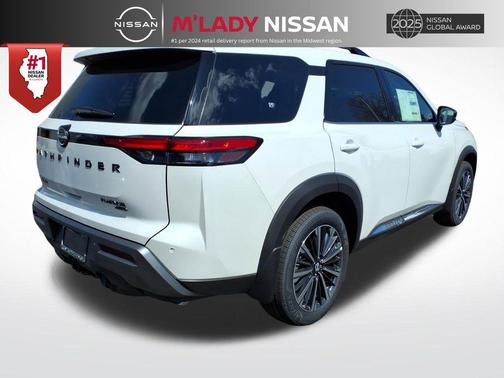 Everest White Pearl Tricoat 2026 Nissan Pathfinder Platinum