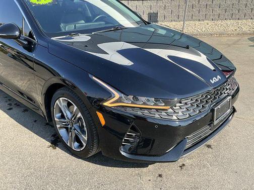2024 Kia K5 EX