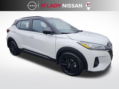 2023 Nissan Kicks SR
