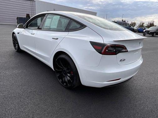 2023 Tesla Model 3 Performance