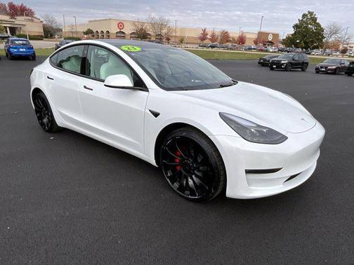 2023 Tesla Model 3 Performance