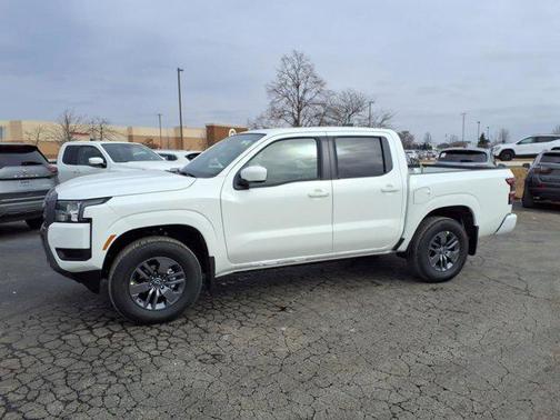 2025 Nissan Frontier SV