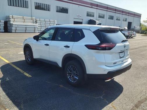 2025 Nissan Rogue S