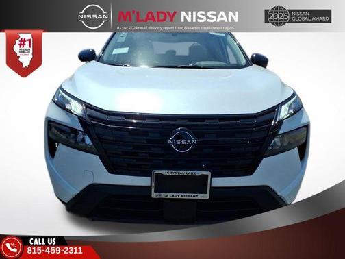 Everest White Pearl Tricoat 2026 Nissan Rogue Dark Armor