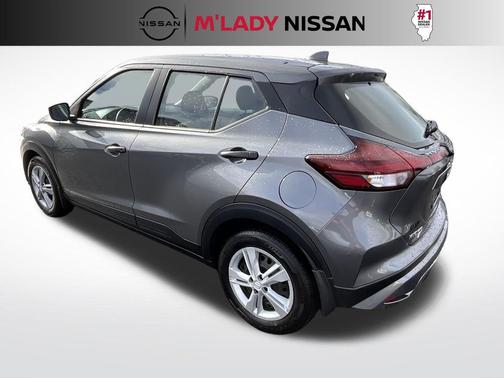 2025 Nissan Kicks S
