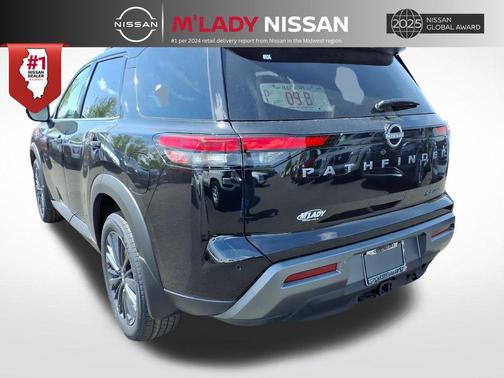 Super Black 2026 Nissan Pathfinder SL
