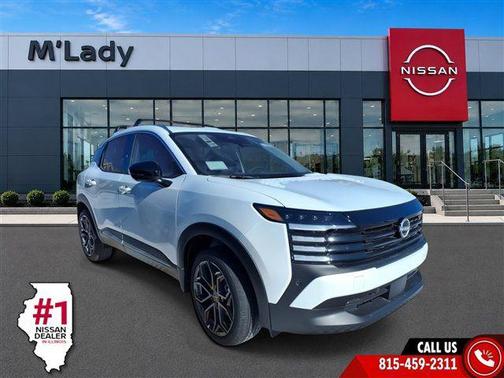 Aspen White Tricoat 2026 Nissan Kicks SR