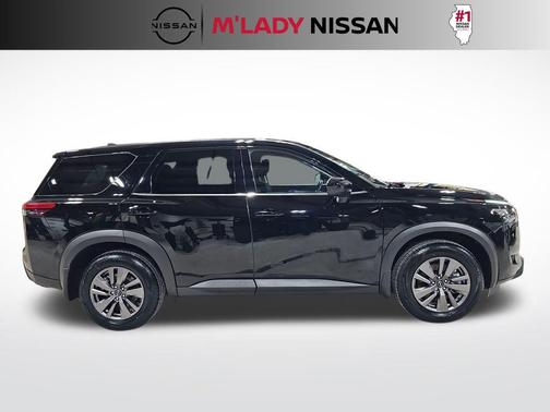 2023 Nissan Pathfinder S 4WD