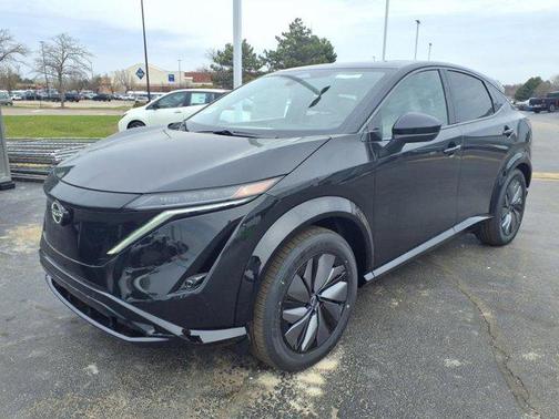 2025 Nissan ARIYA EVOLVE+