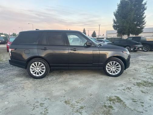 2021 Land Rover Range Rover SWB