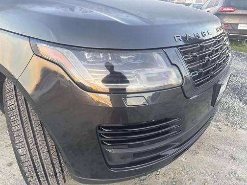 2021 Land Rover Range Rover SWB