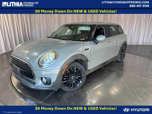 Moonwalk Grey Metallic 2017 MINI Clubman Cooper