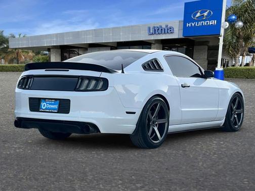 2014 Ford Mustang V6