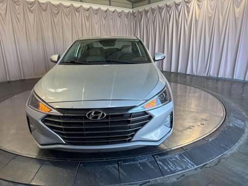 2020 Hyundai ELANTRA Limited