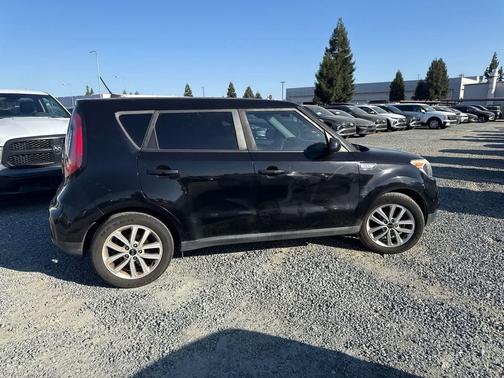 Shadow Black 2017 Kia Soul +