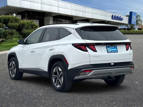2025 Hyundai TUCSON SEL