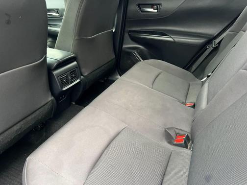 2022 Toyota Venza LE