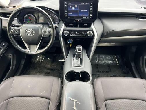 2022 Toyota Venza LE