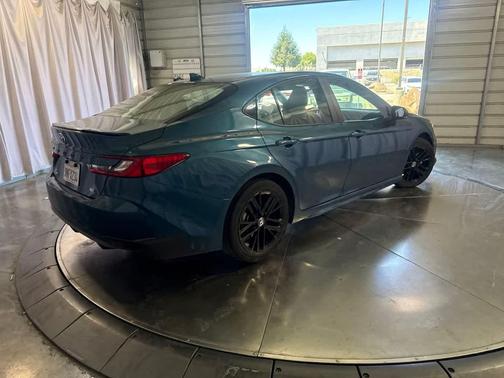 Ocean Gem 2025 Toyota Camry SE