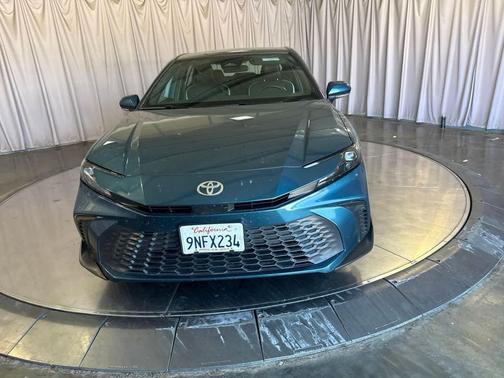 Ocean Gem 2025 Toyota Camry SE