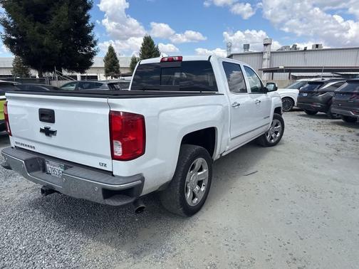 Summit White 2017 Chevrolet Silverado 1500 LTZ
