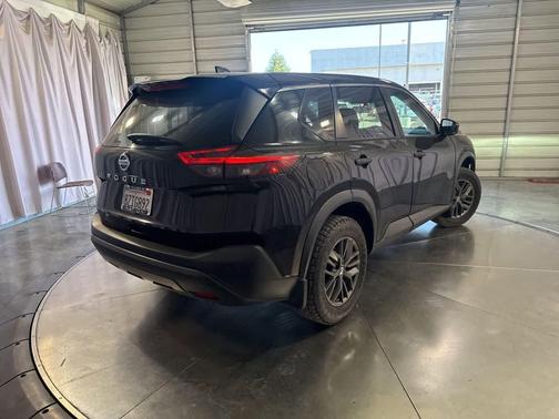 Super Black 2021 Nissan Rogue S