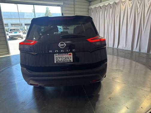 Super Black 2021 Nissan Rogue S