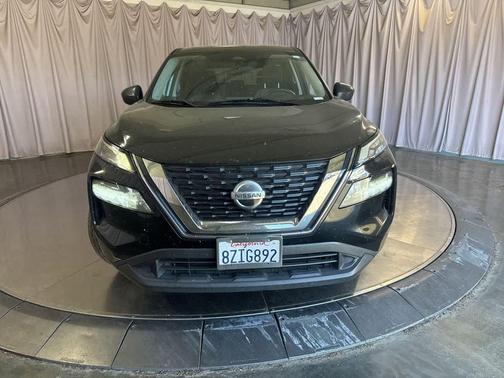 Super Black 2021 Nissan Rogue S