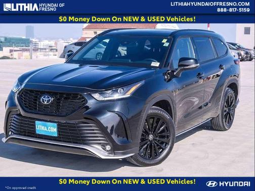 Midnight Black Metallic 2025 Toyota Highlander XSE