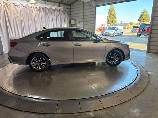 Steel Gray 2024 Kia Forte LXS