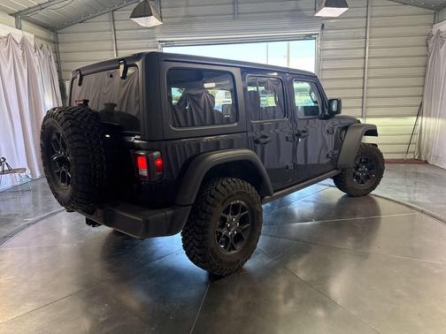 Black Clearcoat 2025 Jeep Wrangler 4xe Willys
