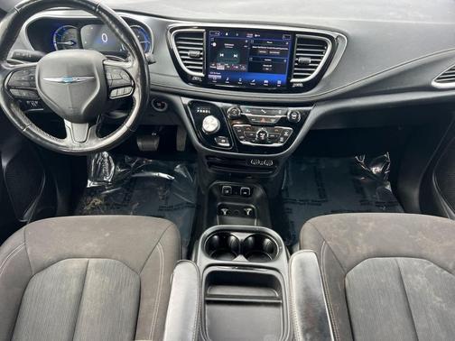 2021 Chrysler Pacifica Hybrid Touring L