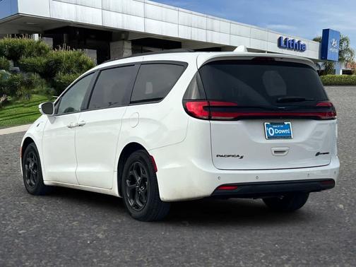 2021 Chrysler Pacifica Hybrid Touring L