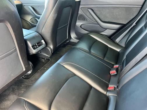 Solid Black 2019 Tesla Model 3 Long Range