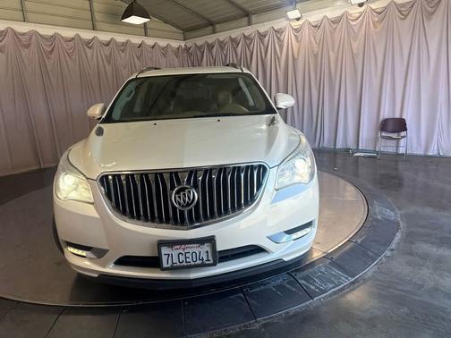 White Diamond Tricoat 2013 Buick Enclave Leather