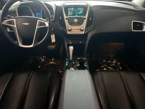 Summit White 2011 Chevrolet Equinox LTZ