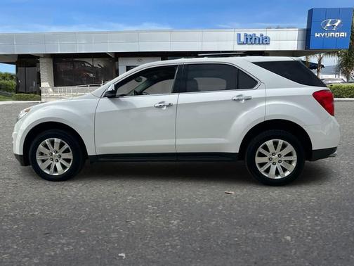 Summit White 2011 Chevrolet Equinox LTZ