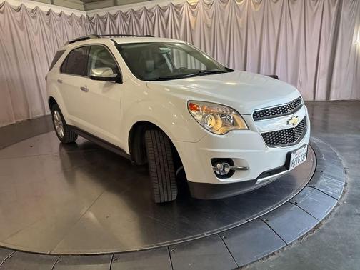Summit White 2011 Chevrolet Equinox LTZ