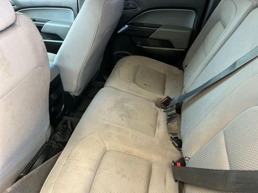 Silver Ice Metallic 2019 Chevrolet Colorado WT