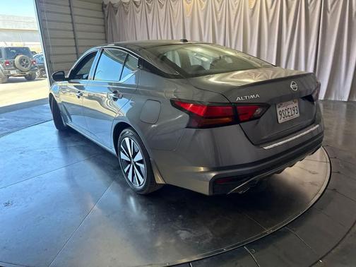 Gun Metallic 2021 Nissan Altima 2.5 SL