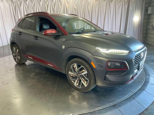 Matte Grey w/Iron Man Red Roof 2019 Hyundai KONA Iron Man