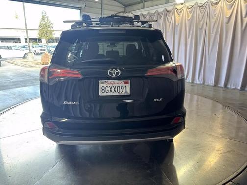 Black 2018 Toyota RAV4 XLE