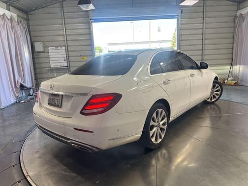 Polar White 2018 Mercedes-Benz E-Class E 300