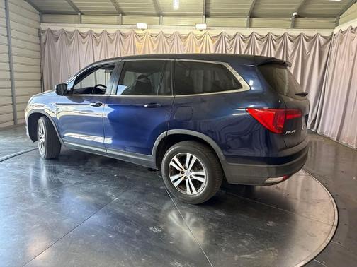 Blue 2017 Honda Pilot EX-L