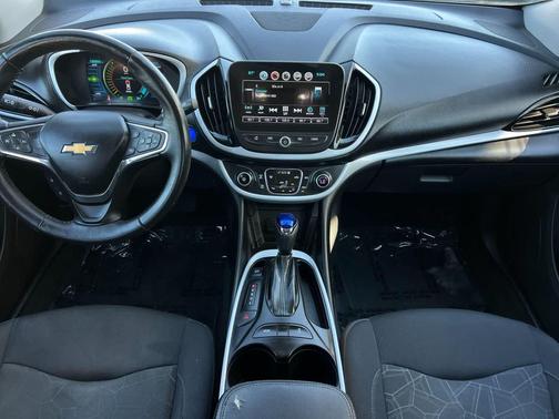 Heather Gray Metallic 2017 Chevrolet Volt LT