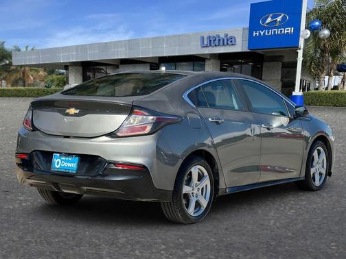 Heather Gray Metallic 2017 Chevrolet Volt LT